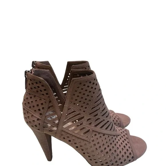 Vince Camuto peep toe booties - Picture 3 of 11